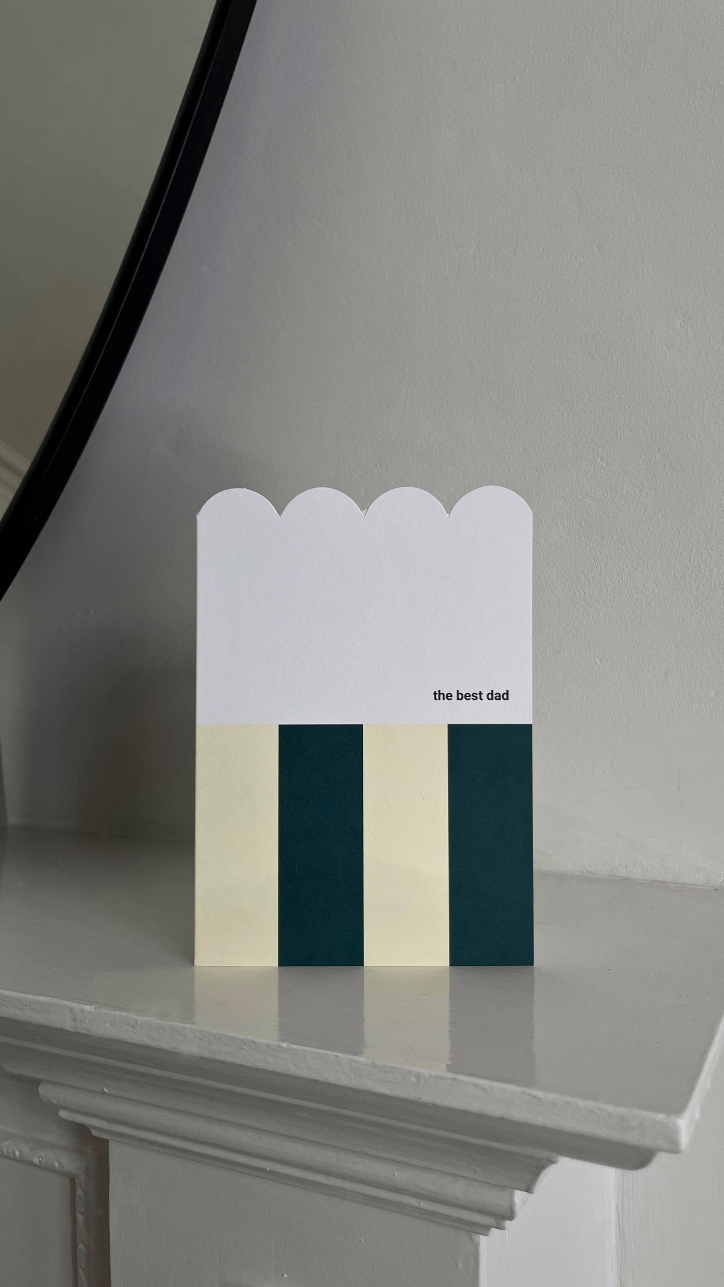 THE BEST DAD Scalloped Card