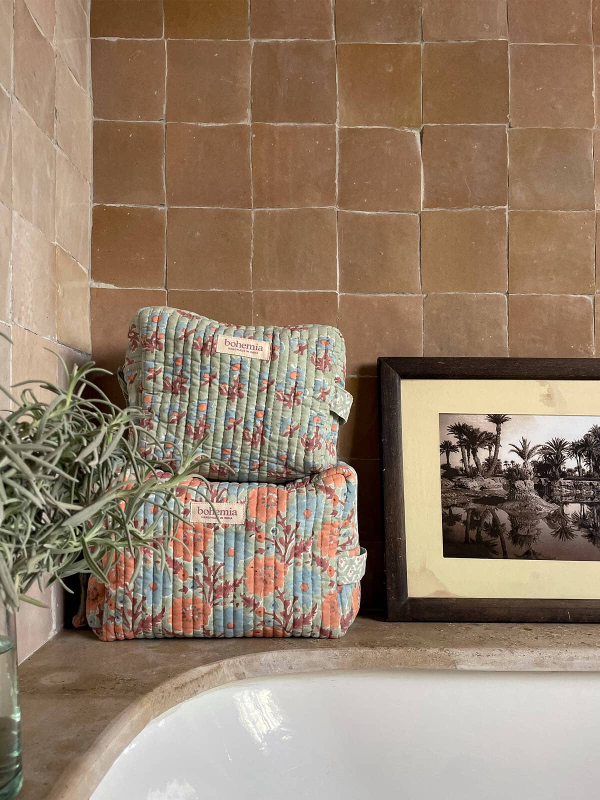 Large Floribunda Washbag, Duck Egg