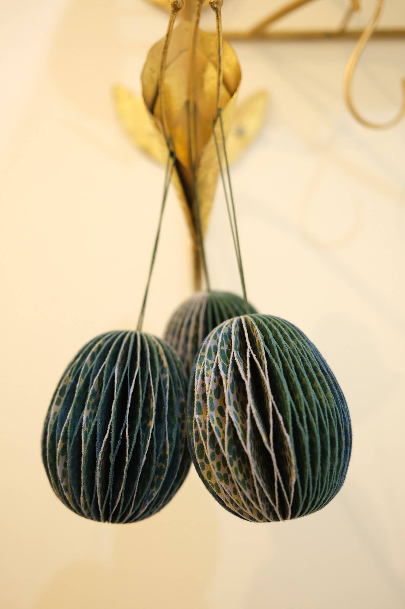 Blue Eggs Honeycomb Set