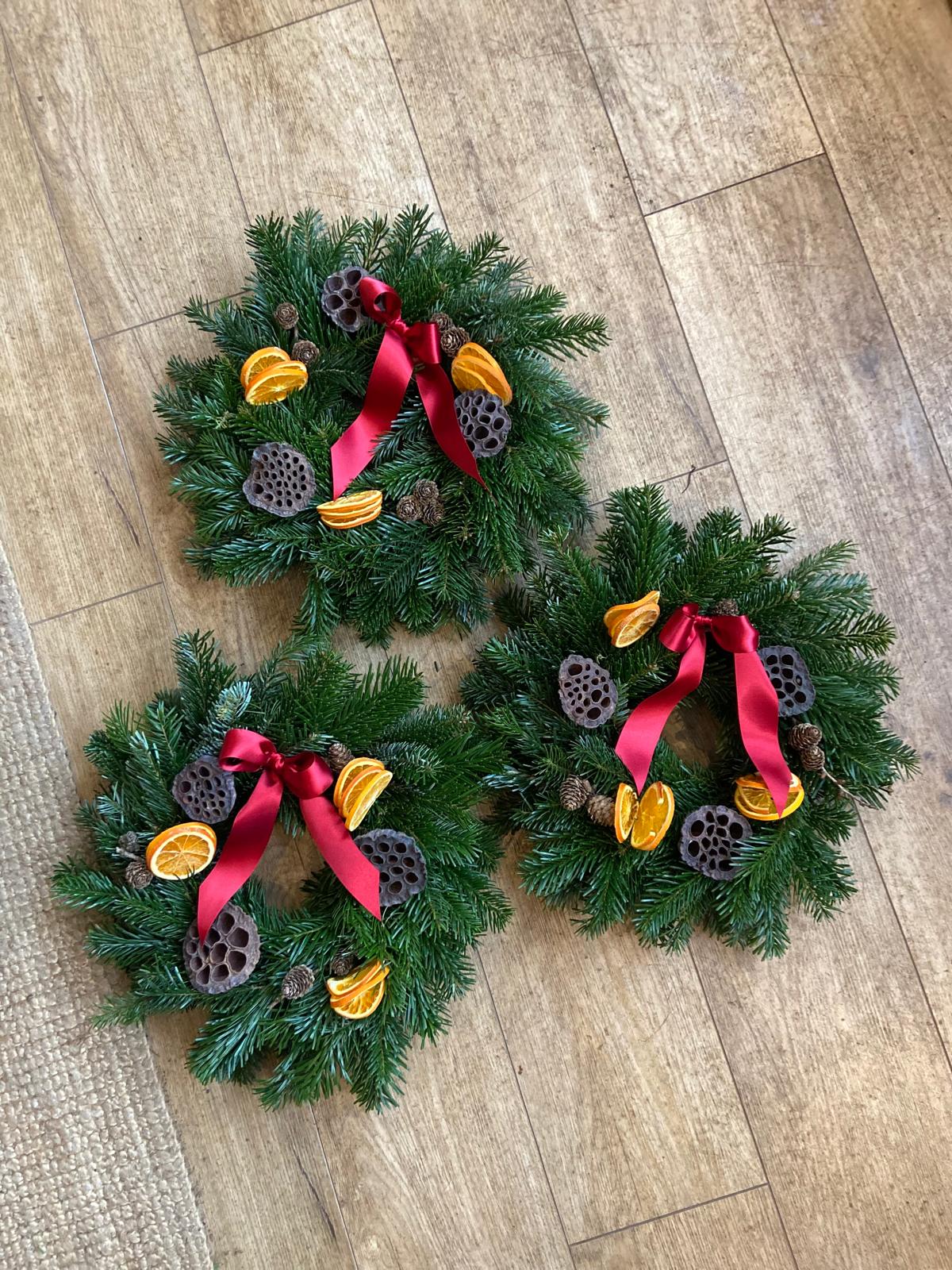 Christmas Classic Grave Wreath