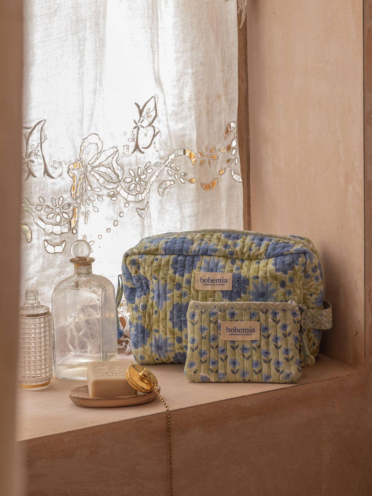 Medium Posie Zip Pouch, Sage