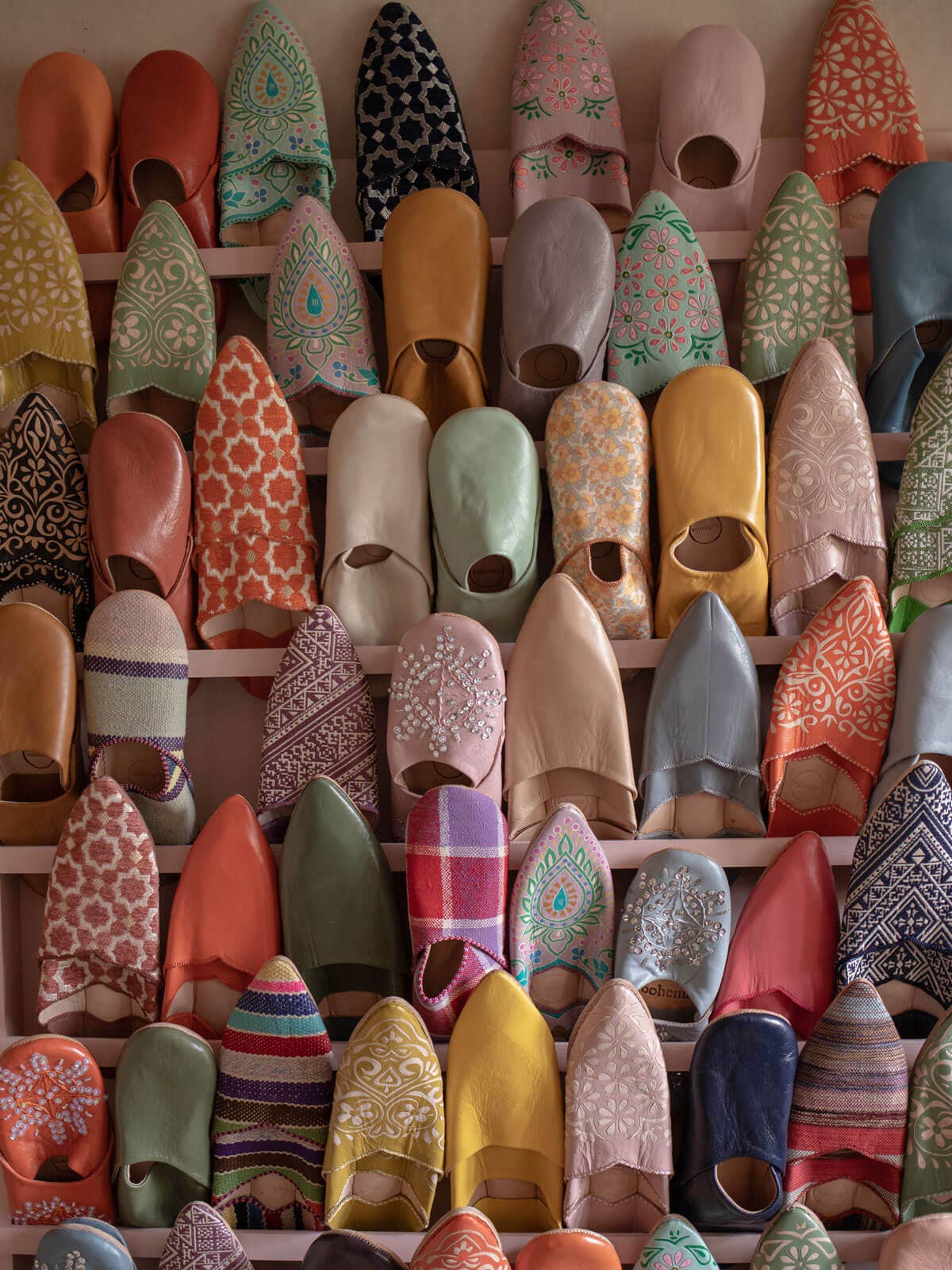 Moroccan Babouche Slippers, Caramel