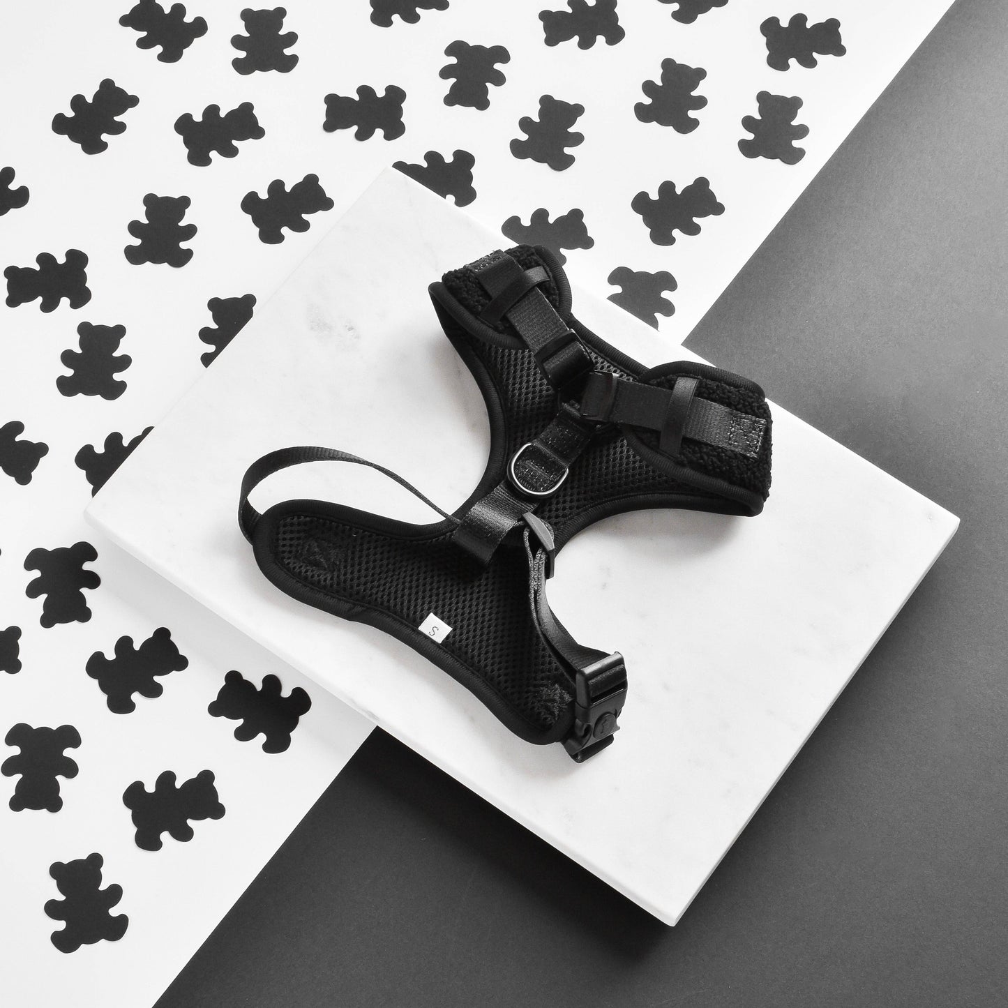 Teddy Adjustable Neck Harness in Black