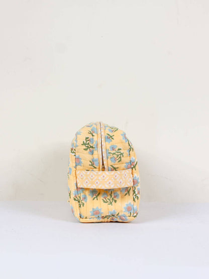 Medium Posie Washbag, Buttermilk