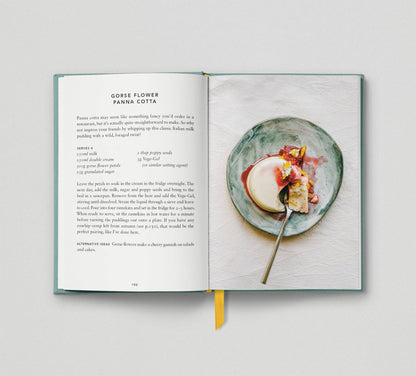 The Urban Forager: Find and Cook Wild Food in the City by Wross Lawrence & Marco Kesseler Book