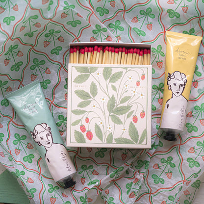 Shea Butter Divine Hand Cream Bath & Body | Hand Cream