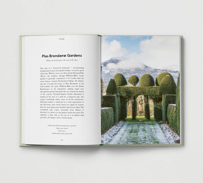 Britain's Best Gardens Book by Kendra Wilson