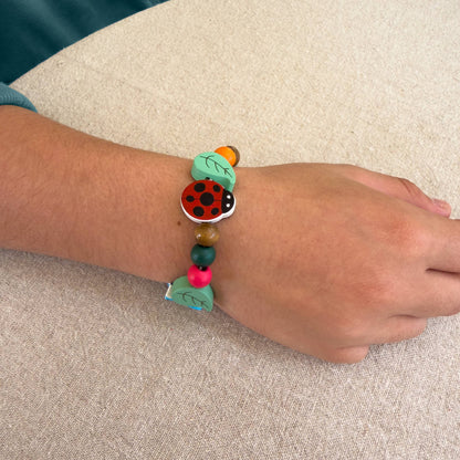 Mini Minibeast Bracelet Gift Kit Wooden Bead Jewellery Making Friendship Bracelet Childrens