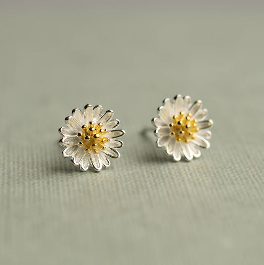 Daisy Sterling Silver Stud Earrings