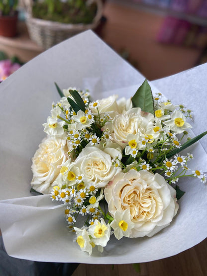 Spring Florist Choice Bouquet - Greens, Creams & Neutrals