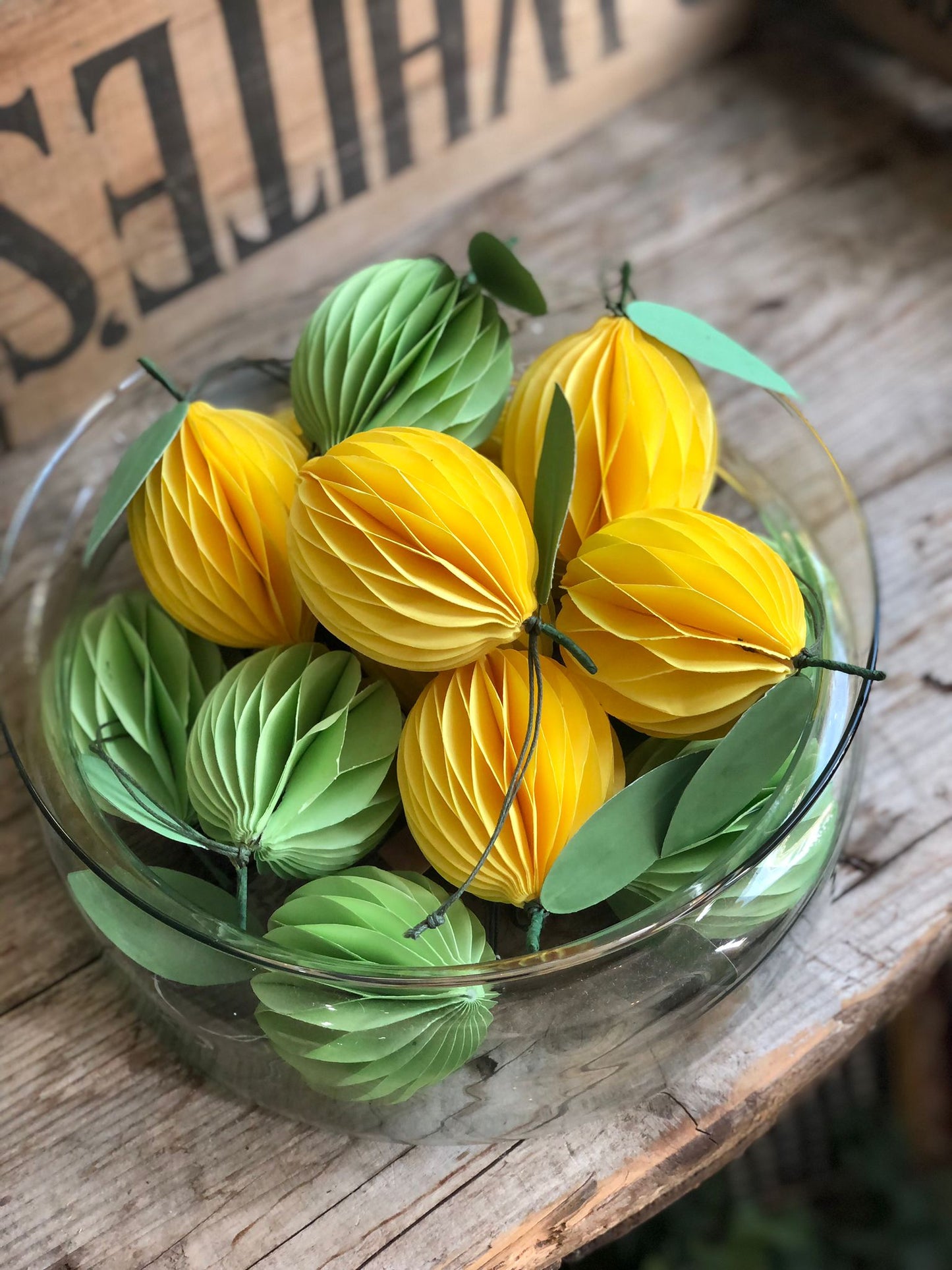 Honeycomb Lemon & Lime Decorations