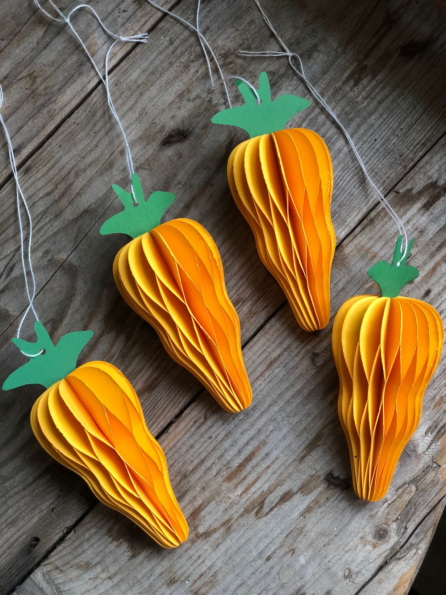 Honeycomb Orange Carrots Easter Hanging Decorations