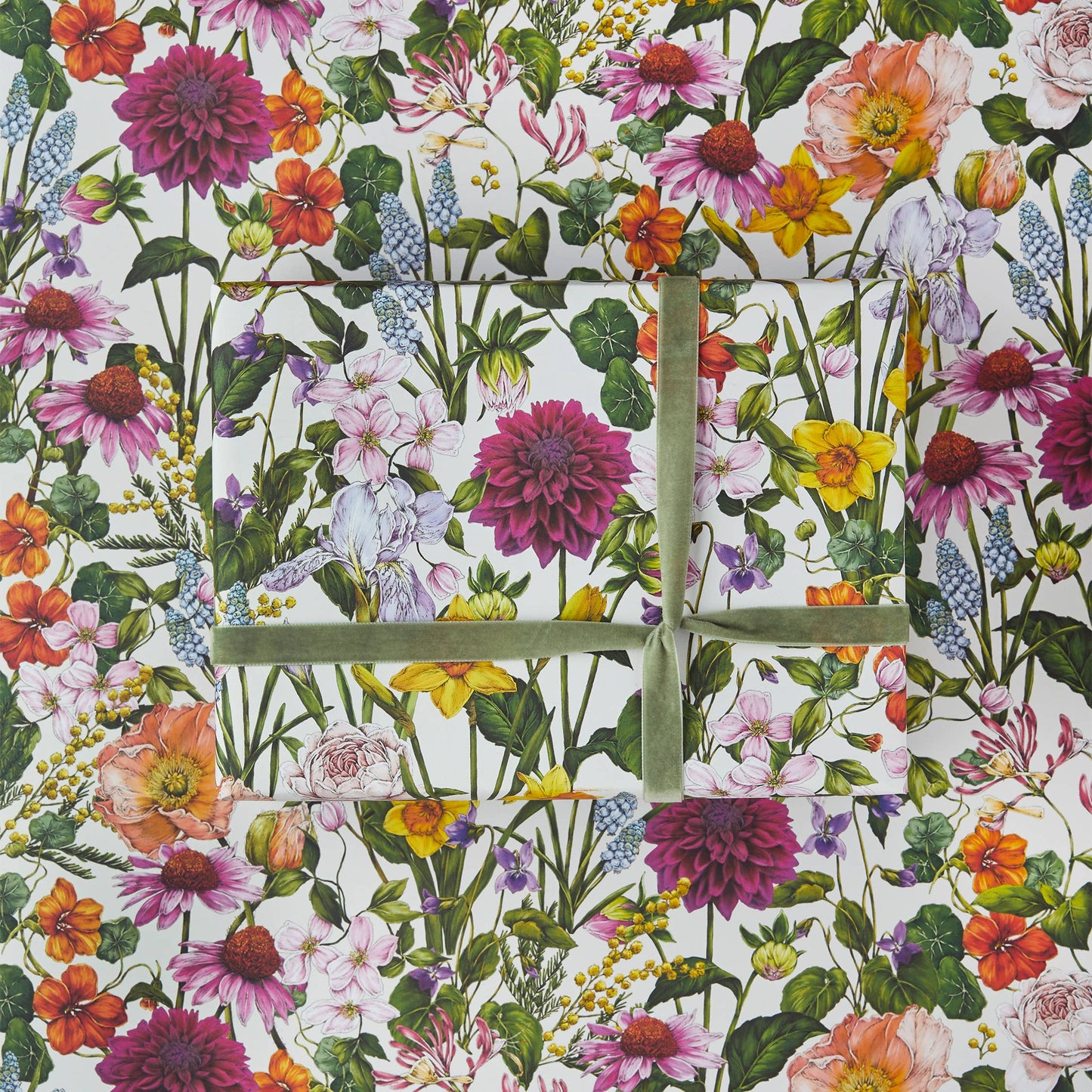 Bountiful Blooms Floral Gift Wrap / Botanical Wrapping Paper Sheets