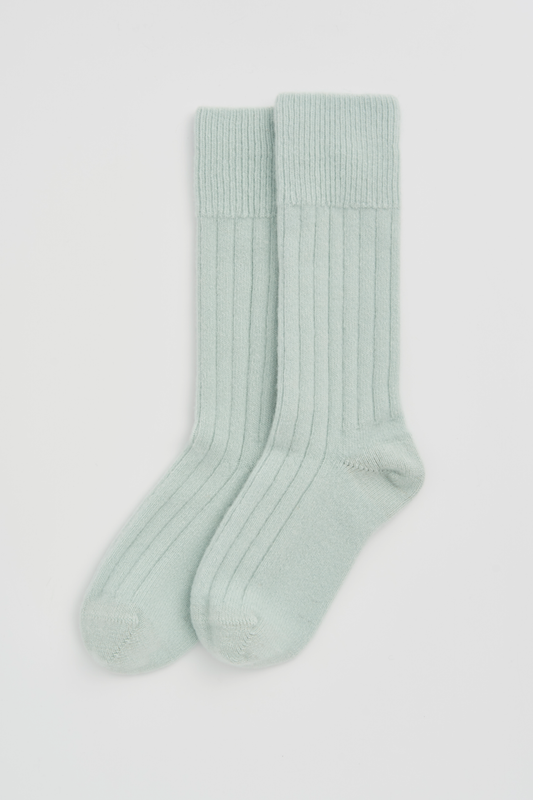 Merino Bed Socks in Winter Mint