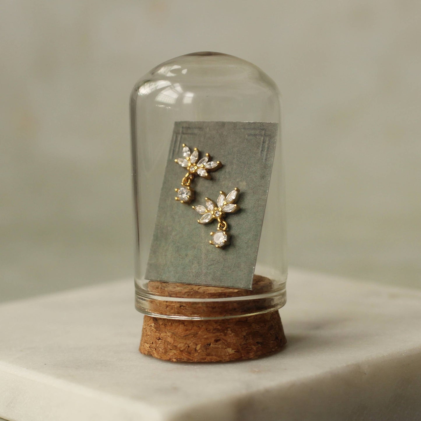 Oak Leaf Zirconia Jewells Japanese Stud Earrings
