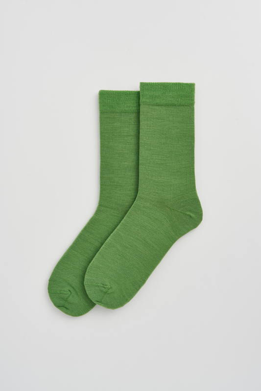Merino Socks in Grass Green